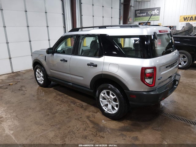 2022 FORD BRONCO SPORT 3FMCR9A65NRD23523 Photo 2