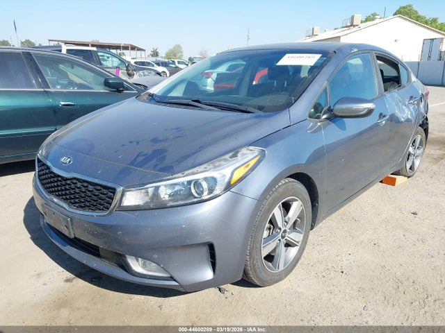 3KPFL4A74JE241637 KIA FORTE S