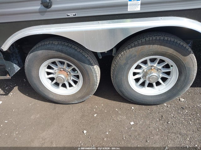 44600303 :رقم المزاد ، 5ZT2CAXB7PX027595 vin ، 2023 Coachmen Catalina مزاد بيع