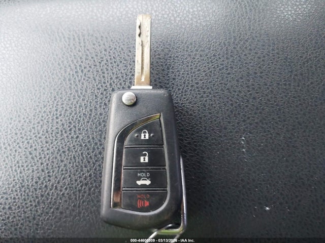 4T1B11HK5JU076398 Toyota CAMRY SE