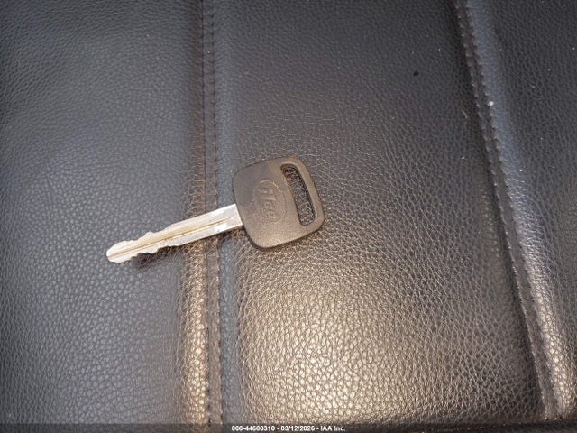 2004 TOYOTA RAV4 JTEHD20VX40024869 Photo 10