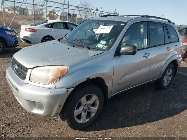 2004 TOYOTA RAV4 JTEHD20VX40024869 Photo 5