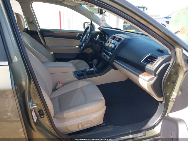2015 Subaru Outback 2.5i Limited მანქანა იყიდება აუქციონზე, vin: 4S4BSANC2F3287825, აუქციონის ნომერი: 44600324