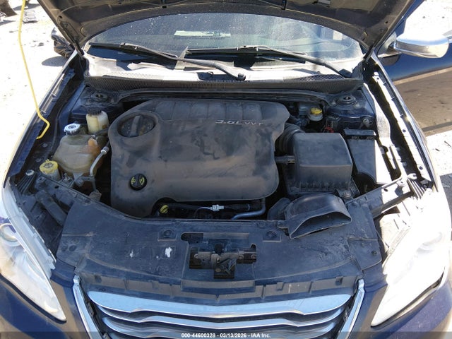 Продаж на аукціоні авто 2014 Chrysler 200 Limited, vin: 1C3CCBCG2EN185322, номер лоту: 44600328