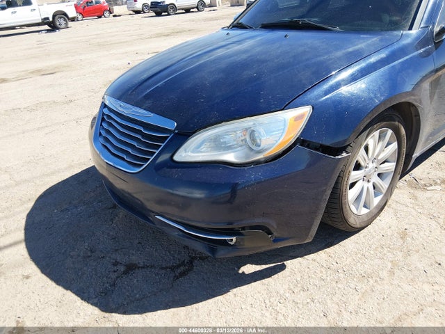 Продаж на аукціоні авто 2014 Chrysler 200 Limited, vin: 1C3CCBCG2EN185322, номер лоту: 44600328