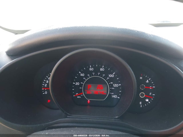 KNDJX3A50E7042713 KIA Soul !