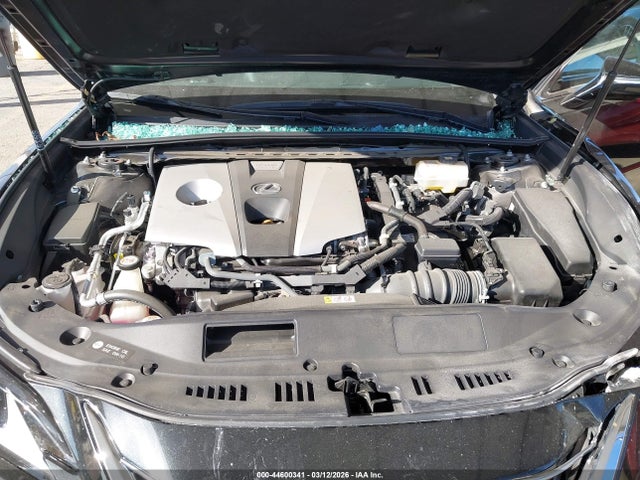 58AD21B19LU011717 Lexus ES 300H