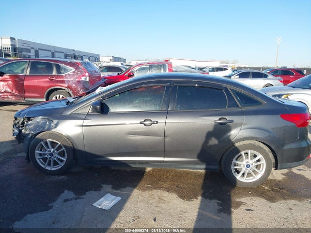 2018 Ford Focus Se მანქანა იყიდება აუქციონზე, vin: 1FADP3F21JL328475, აუქციონის ნომერი: 44600374