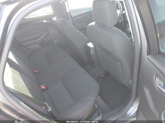 2018 Ford Focus Se მანქანა იყიდება აუქციონზე, vin: 1FADP3F21JL328475, აუქციონის ნომერი: 44600374
