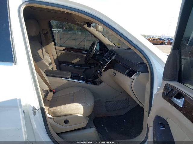 2014 Mercedes-benz Gl 450 4matic მანქანა იყიდება აუქციონზე, vin: 4JGDF7CE1EA333627, აუქციონის ნომერი: 44600409