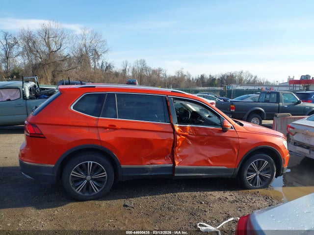 44600438 :رقم المزاد ، 3VV3B7AXXKM075527 vin ، 2019 Volkswagen Tiguan 2.0t Se/2.0t Sel/2.0t Sel R-line/2.0t Sel R-line Black مزاد بيع