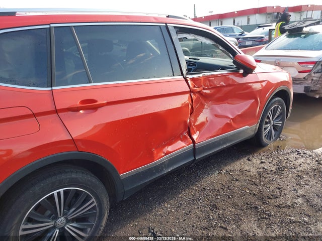 44600438 :رقم المزاد ، 3VV3B7AXXKM075527 vin ، 2019 Volkswagen Tiguan 2.0t Se/2.0t Sel/2.0t Sel R-line/2.0t Sel R-line Black مزاد بيع