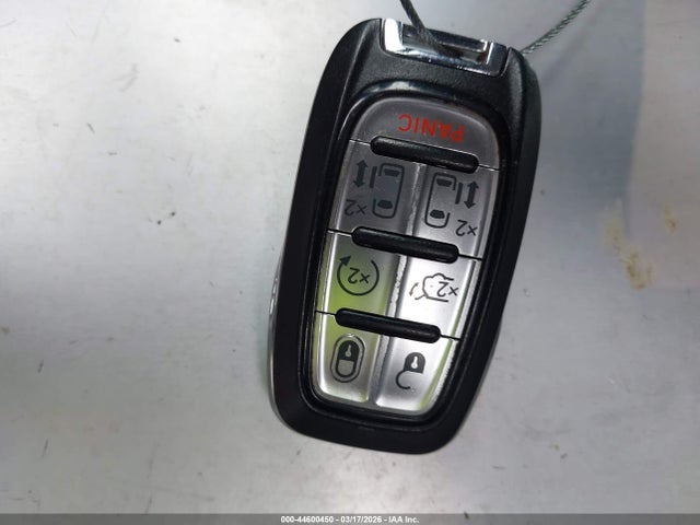 2018 CHRYSLER PACIFICA 2C4RC1EG5JR338592 Photo 10