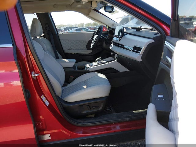 2024 MITSUBISHI OUTLANDER JA4J3WA89RZ033584 Photo 4