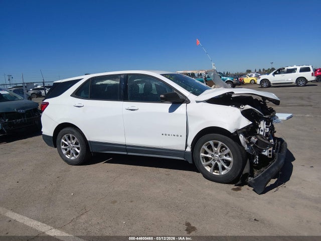 Chevrolet EQUINOX LS 2018 3GNAXHEVXJS581771 Image 13