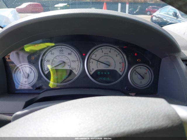 Продажа на аукционе авто 2010 Chrysler Town & Country Touring, vin: 2A4RR5D10AR404463, номер лота: 44600479