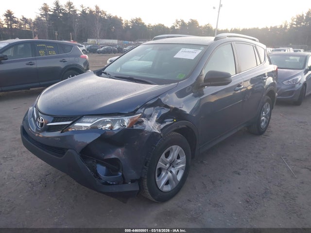 Toyota RAV4 LE 2014 2T3BFREV1EW143803 Image 2