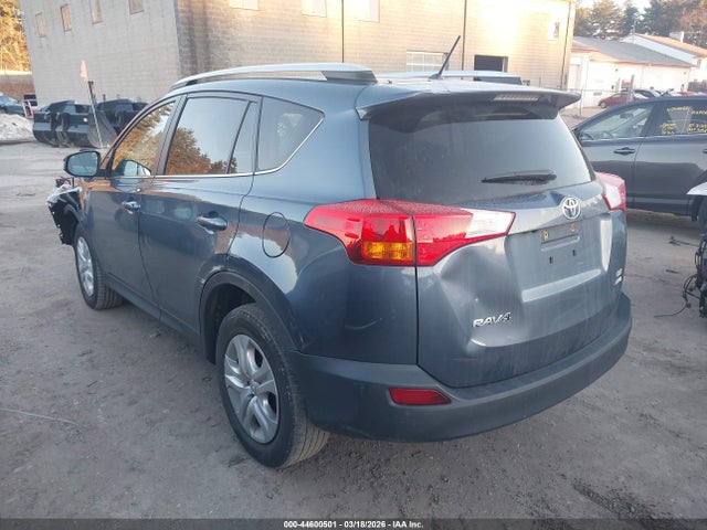 Toyota RAV4 LE 2014 2T3BFREV1EW143803 Image 3