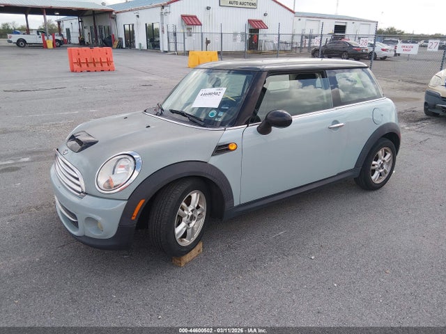 2012 MINI COOPER WMWSU3C55CT185152 Photo 1