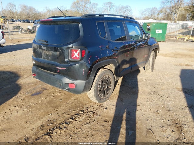 44600506 :رقم المزاد ، ZACCJBCT6GPE19731 vin ، 2016 Jeep Renegade Trailhawk مزاد بيع