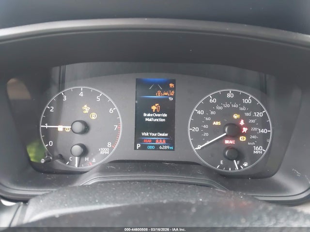 2025 Toyota Corolla Cross Le მანქანა იყიდება აუქციონზე, vin: 7MUBAABGXSV133652, აუქციონის ნომერი: 44600508