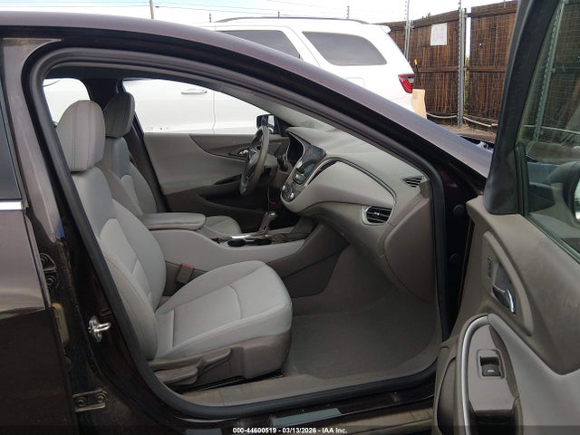 1G1ZC5ST6LF112394 Chevrolet Malibu Fwd 1fl