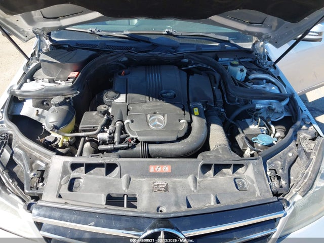Aukcja sprzedaży 2012 Mercedes-benz C 250 Sport, vin: WDDGF4HB1CR233174, numer aukcji: 44600521