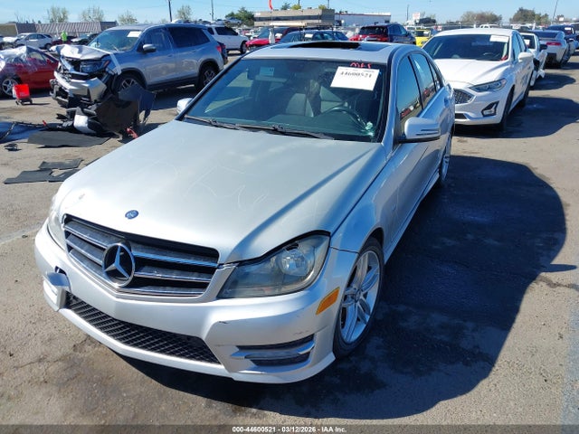 Aukcja sprzedaży 2012 Mercedes-benz C 250 Sport, vin: WDDGF4HB1CR233174, numer aukcji: 44600521