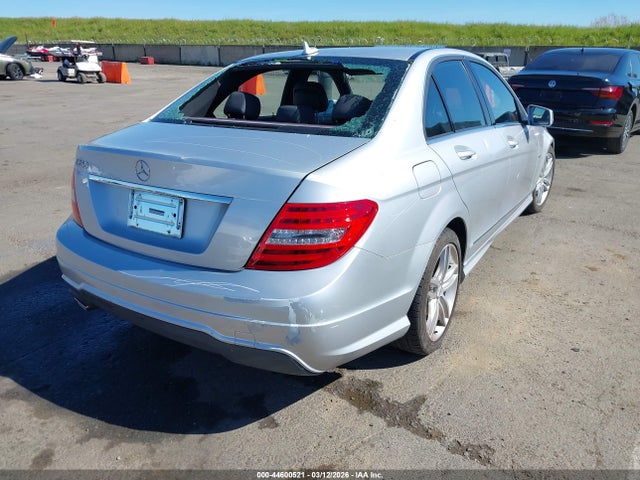 Aukcja sprzedaży 2012 Mercedes-benz C 250 Sport, vin: WDDGF4HB1CR233174, numer aukcji: 44600521