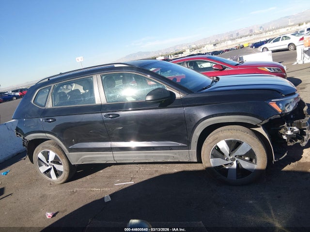 3VV8C7B28SM081512 Volkswagen Taos 1.5t S