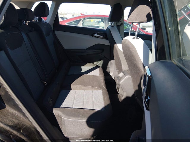 44600540 :رقم المزاد ، 3VV8C7B28SM081512 vin ، 2025 Volkswagen Taos 1.5t S مزاد بيع