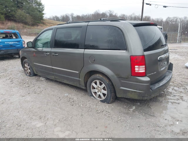 2010 Chrysler Town & Country Touring მანქანა იყიდება აუქციონზე, vin: 2A4RR5D10AR415446, აუქციონის ნომერი: 44600556