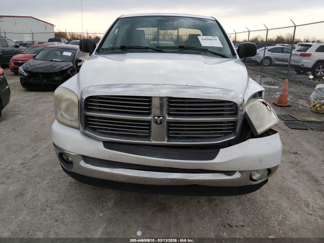 44600610 :رقم المزاد ، 1D7HU18238S501117 vin ، 2008 Dodge Ram 1500 Slt مزاد بيع