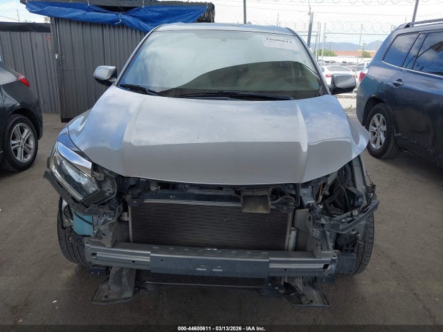 3CZRU5H32KG713854 Honda HR-V LX