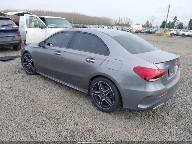 2019 MERCEDES-BENZ A 220 WDD3G4EB5KW001998 Photo 2