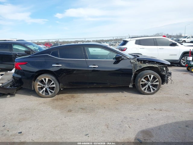 44600618 :رقم المزاد ، 1N4AA6AP1HC450658 vin ، 2017 Nissan Maxima 3.5 S مزاد بيع