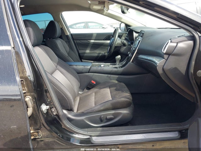 44600618 :رقم المزاد ، 1N4AA6AP1HC450658 vin ، 2017 Nissan Maxima 3.5 S مزاد بيع