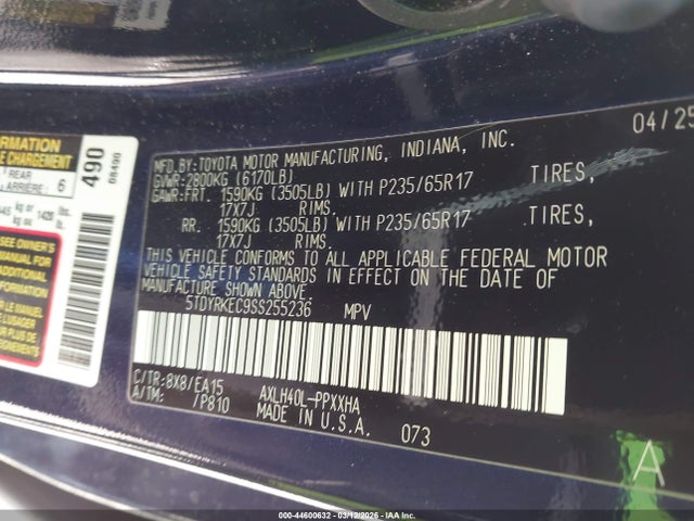Auction sale of the 2025 Toyota Sienna Xle, vin: 5TDYRKEC9SS255236, lot number: 44600632