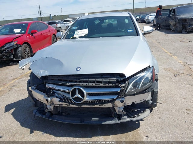 44600637 :رقم المزاد ، WDDZF4JB6HA029947 vin ، 2017 Mercedes-benz E 300 مزاد بيع