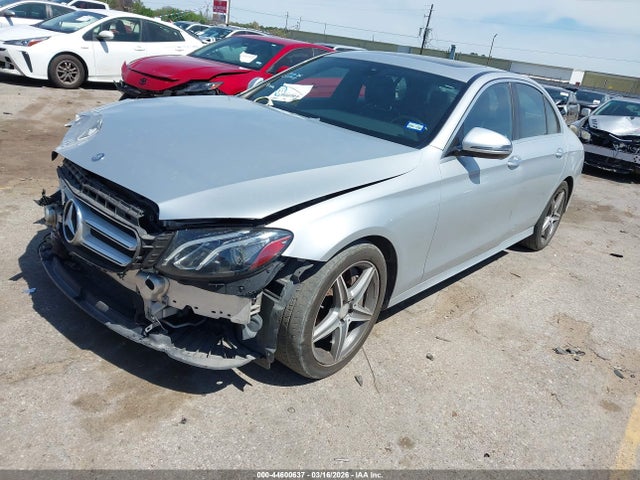 44600637 :رقم المزاد ، WDDZF4JB6HA029947 vin ، 2017 Mercedes-benz E 300 مزاد بيع