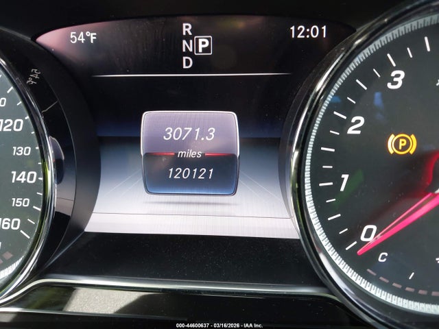 44600637 :رقم المزاد ، WDDZF4JB6HA029947 vin ، 2017 Mercedes-benz E 300 مزاد بيع