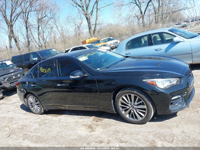 Продажа на аукционе авто 2018 Infiniti Q50 3.0t Luxe, vin: JN1EV7AP5JM362897, номер лота: 44600646