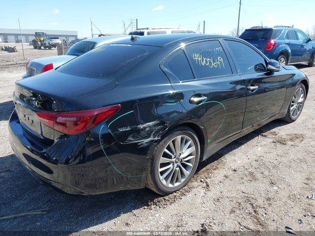 Продажа на аукционе авто 2018 Infiniti Q50 3.0t Luxe, vin: JN1EV7AP5JM362897, номер лота: 44600646