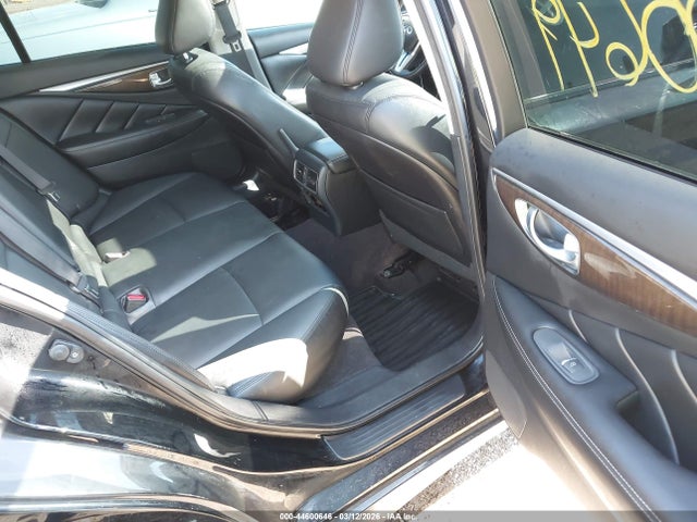 Продажа на аукционе авто 2018 Infiniti Q50 3.0t Luxe, vin: JN1EV7AP5JM362897, номер лота: 44600646