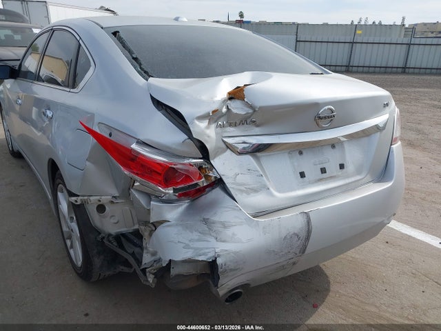 Nissan Altima 2.5 Sv 2015 1N4AL3AP3FC114693 Image 6