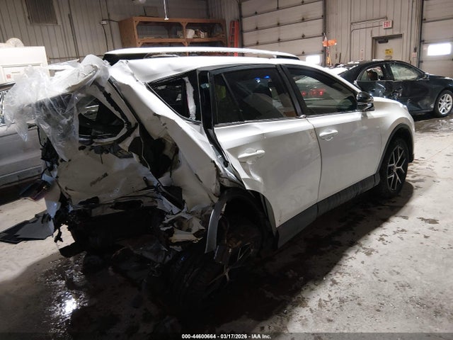 Aukcja sprzedaży 2016 Toyota Rav4 Se, vin: JTMJFREV4GD181926, numer aukcji: 44600664
