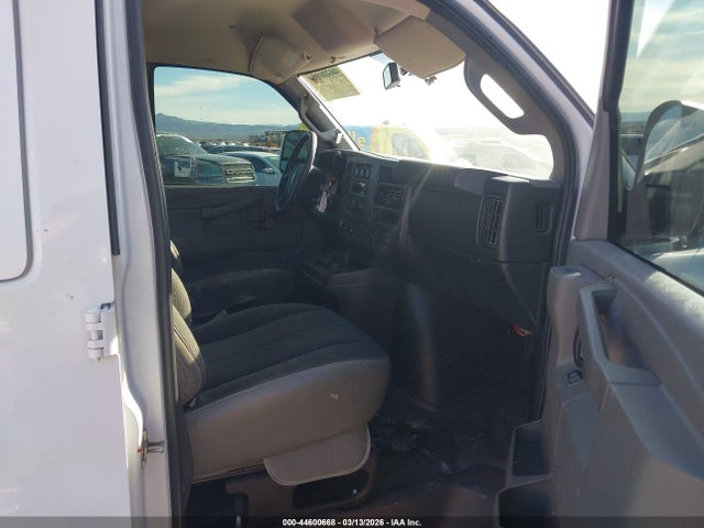 44600668 :رقم المزاد ، 1GTW7AFG1L1261619 vin ، 2020 Gmc Savana Cargo Rwd 2500 Regular Wheelbase Work Van مزاد بيع