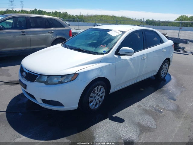 2013 KIA FORTE KNAFU4A20D5732771 Photo 1