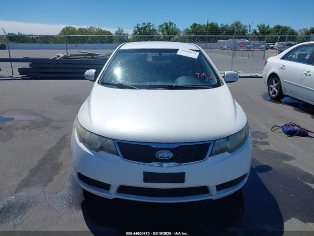 2013 KIA FORTE KNAFU4A20D5732771 Photo 5