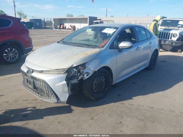 5YFEPRAE4LP129370 Toyota COROLLA LE
